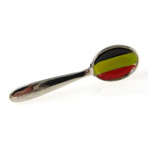 Gegoten Pin